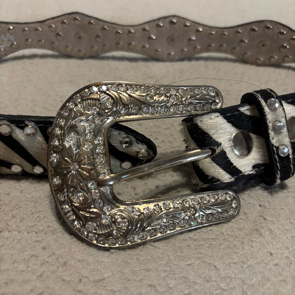 Nocona Western Belt Girls 20 Zebra Print Calf Hair Scalloped Edges Rhinestones - Picture 2 of 9